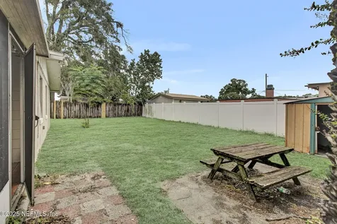 11271 Americana Lane Jacksonville FL 32218