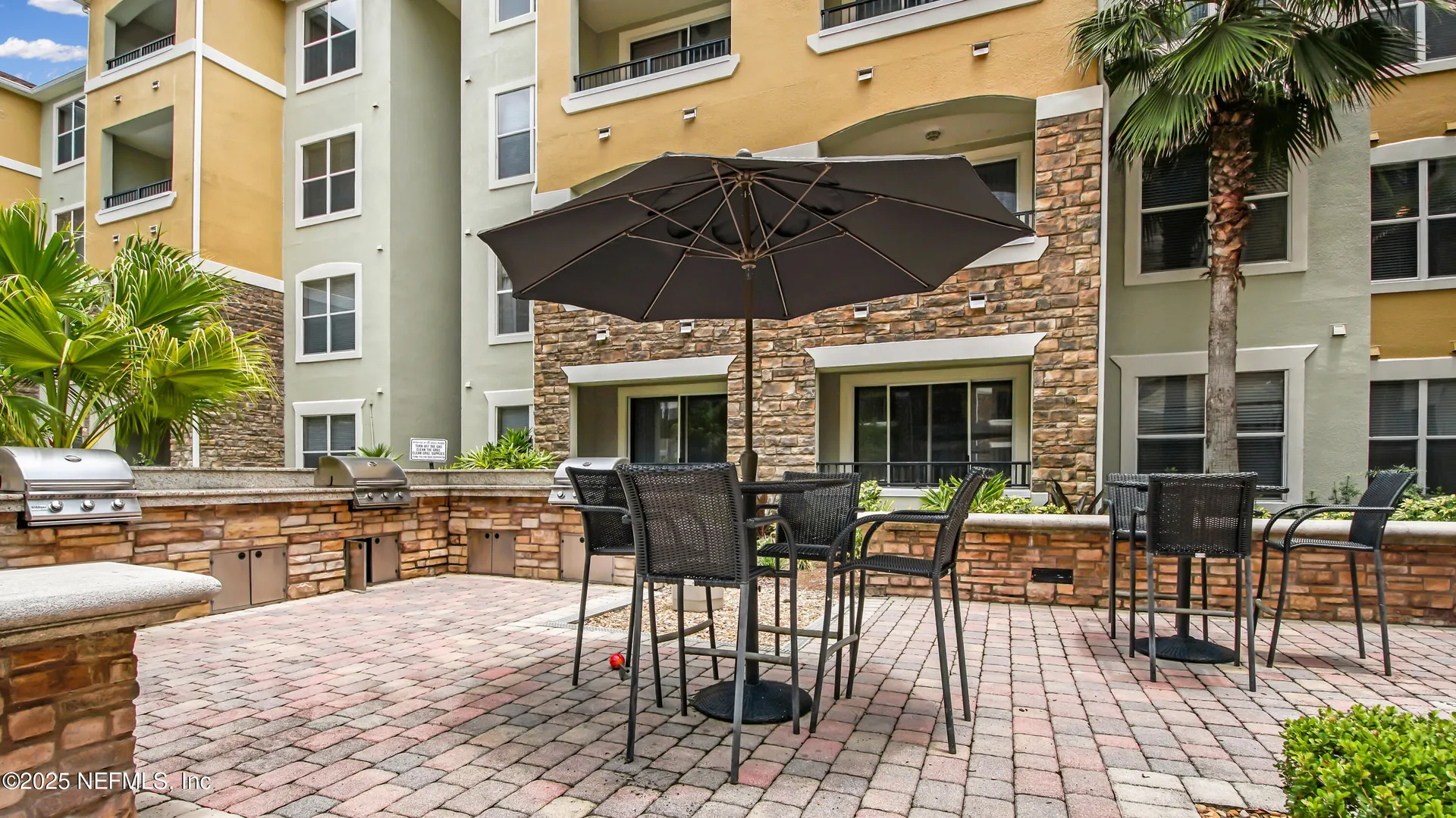 8539 Gate Parkway W Jacksonville FL 32216
