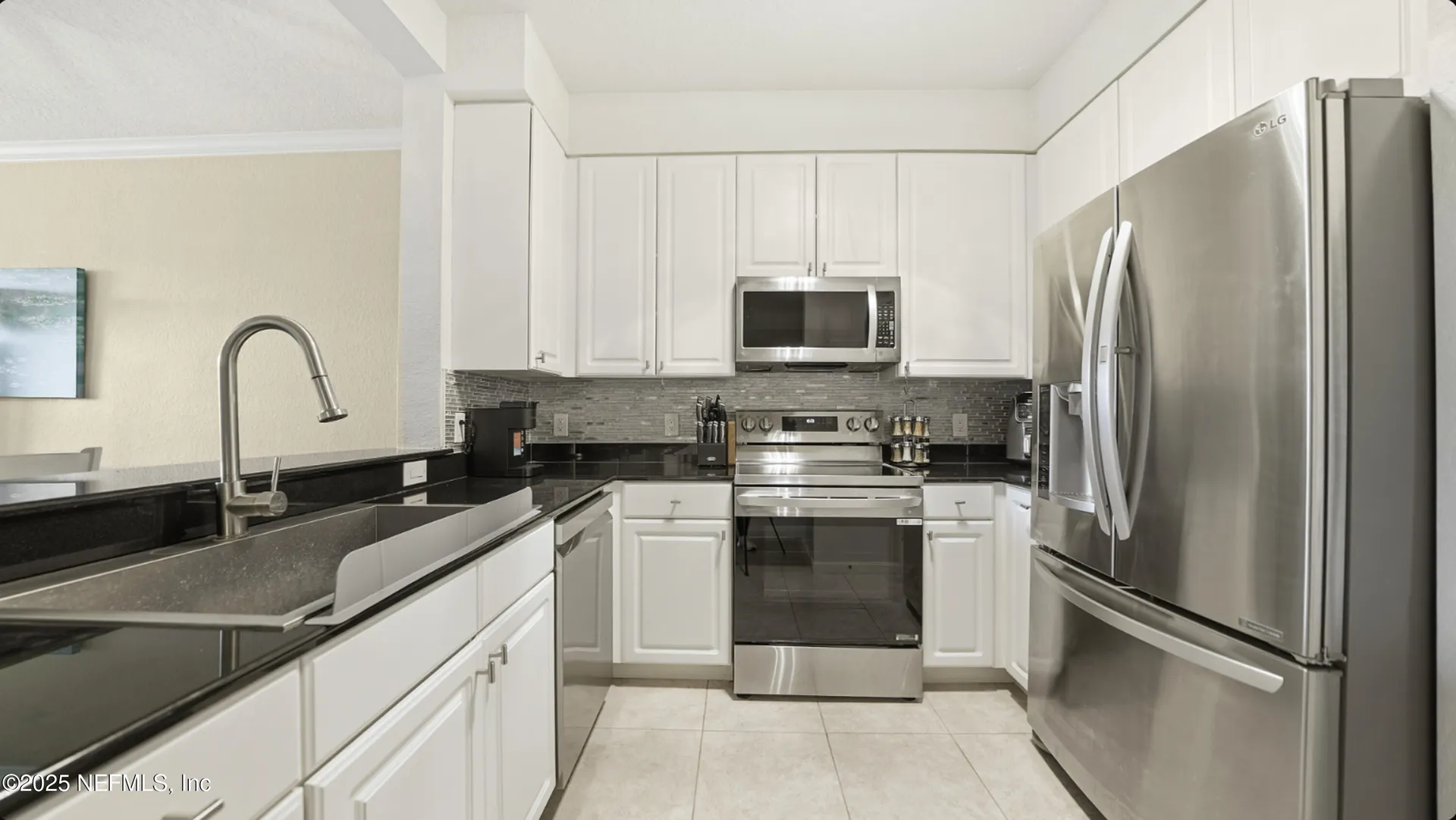 8539 Gate Parkway W Jacksonville FL 32216
