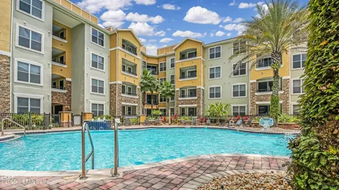 8539 Gate Parkway W Jacksonville FL 32216