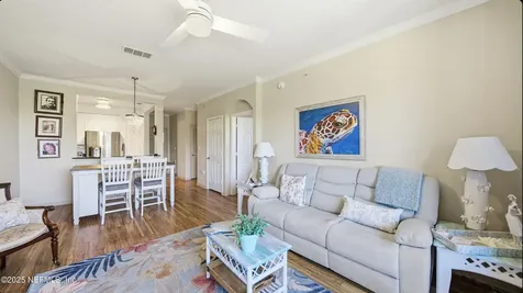8539 Gate Parkway W Jacksonville FL 32216