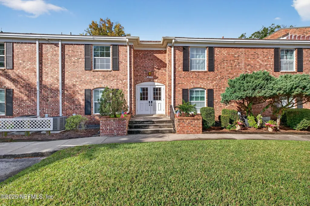 5201 Atlantic Boulevard Jacksonville FL 32207