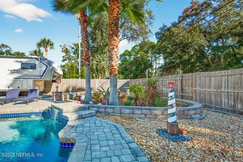 4588 Carolyn Cove Lane S Jacksonville FL 32258