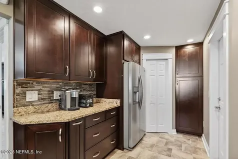 4588 Carolyn Cove Lane S Jacksonville FL 32258