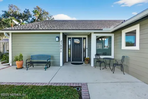 4588 Carolyn Cove Lane S Jacksonville FL 32258