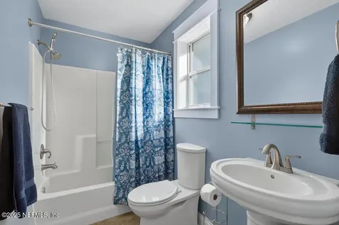 4588 Carolyn Cove Lane S Jacksonville FL 32258
