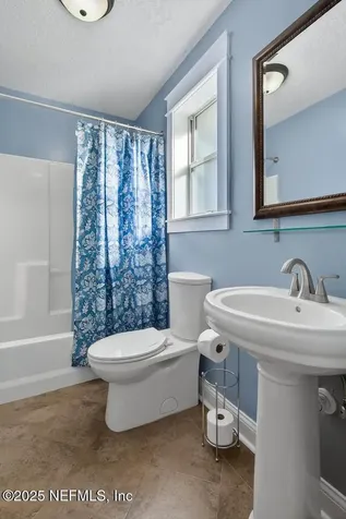 4588 Carolyn Cove Lane S Jacksonville FL 32258