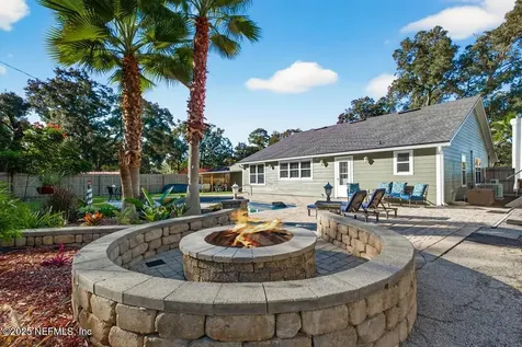 4588 Carolyn Cove Lane S Jacksonville FL 32258