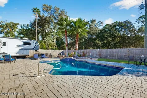 4588 Carolyn Cove Lane S Jacksonville FL 32258
