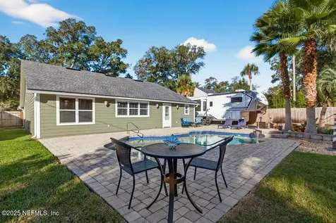 4588 Carolyn Cove Lane S Jacksonville FL 32258