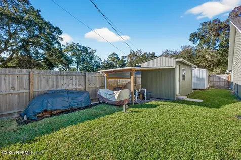 4588 Carolyn Cove Lane S Jacksonville FL 32258
