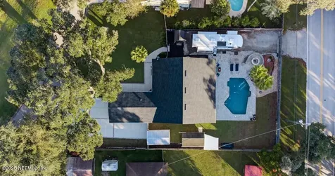 4588 Carolyn Cove Lane S Jacksonville FL 32258