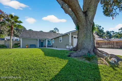 4588 Carolyn Cove Lane S Jacksonville FL 32258
