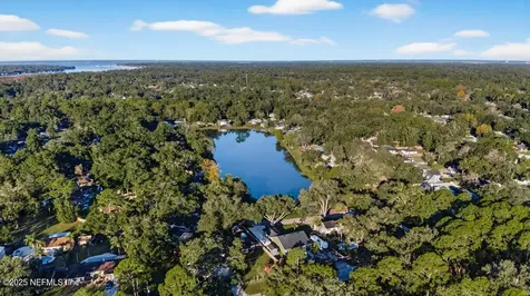 4588 Carolyn Cove Lane S Jacksonville FL 32258