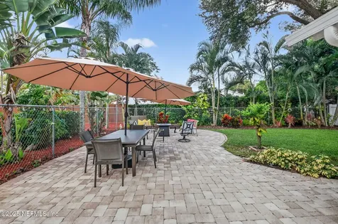 4055 NW 1st Street Delray Beach FL 33445