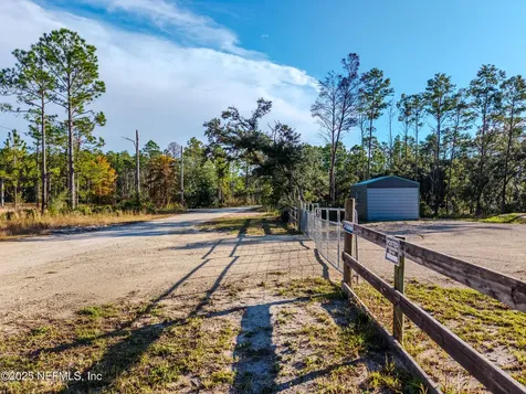 1313 Oak Pond Circle Steinhatchee FL 32359