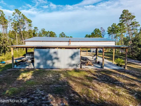 1313 Oak Pond Circle Steinhatchee FL 32359