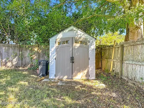 1547 Eddings Grove Lane Jacksonville FL 32221