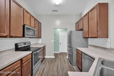 487 Apple Creek Drive Jacksonville FL 32218