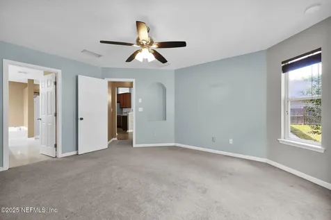 487 Apple Creek Drive Jacksonville FL 32218