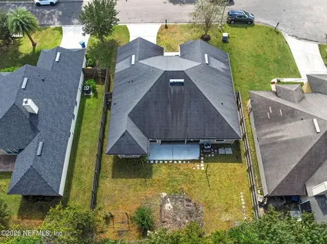 487 Apple Creek Drive Jacksonville FL 32218