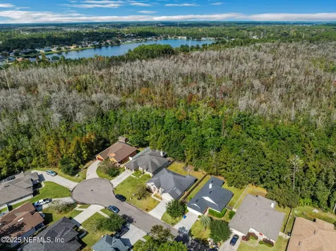 487 Apple Creek Drive Jacksonville FL 32218