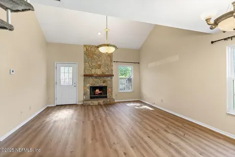 11866 Ashbrook Circle N Jacksonville FL 32225