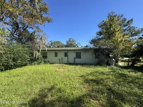 9604 Flechette Avenue Jacksonville FL 32208