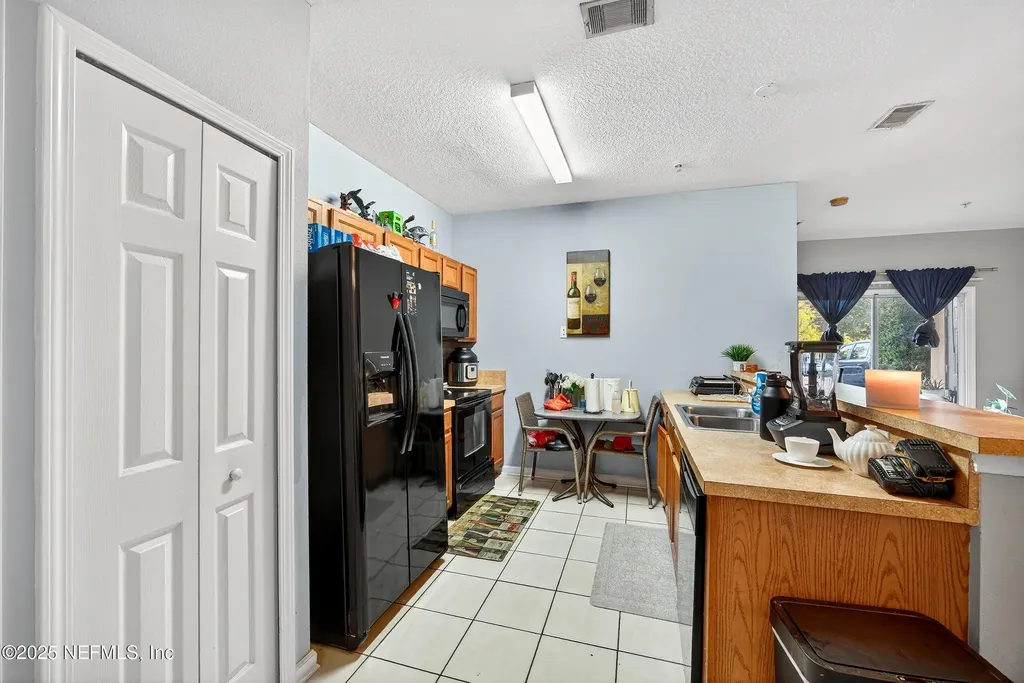 3600 Lenin Peak Court Jacksonville FL 32210