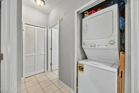 3600 Lenin Peak Court Jacksonville FL 32210