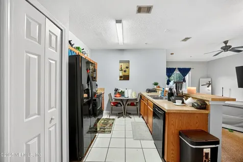 3600 Lenin Peak Court Jacksonville FL 32210