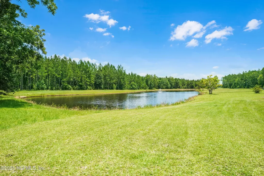 17200 Casa Roja Lane Hilliard FL 32046