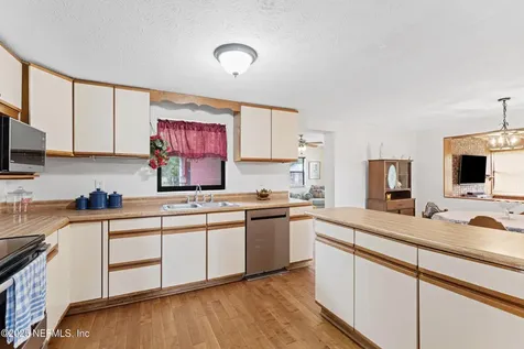 17200 Casa Roja Lane Hilliard FL 32046