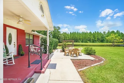 17200 Casa Roja Lane Hilliard FL 32046