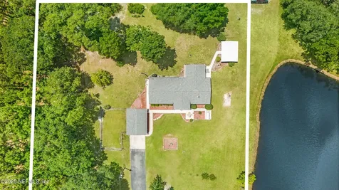 17200 Casa Roja Lane Hilliard FL 32046