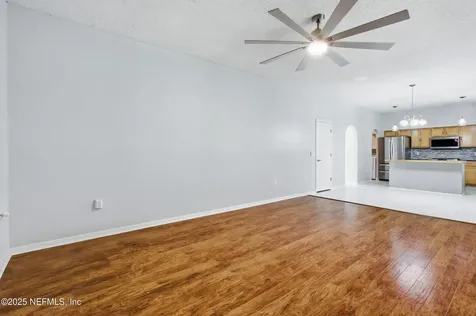 2293 Nettlebrook Street N Jacksonville FL 32218