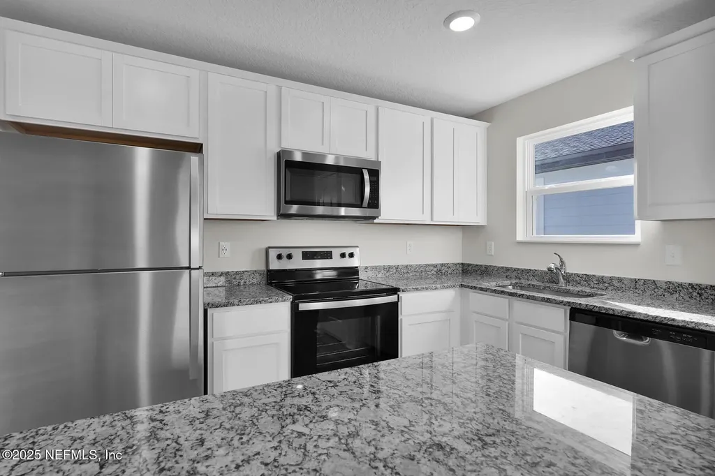 3290 Mission Oak Place Green Cove Springs FL 32043