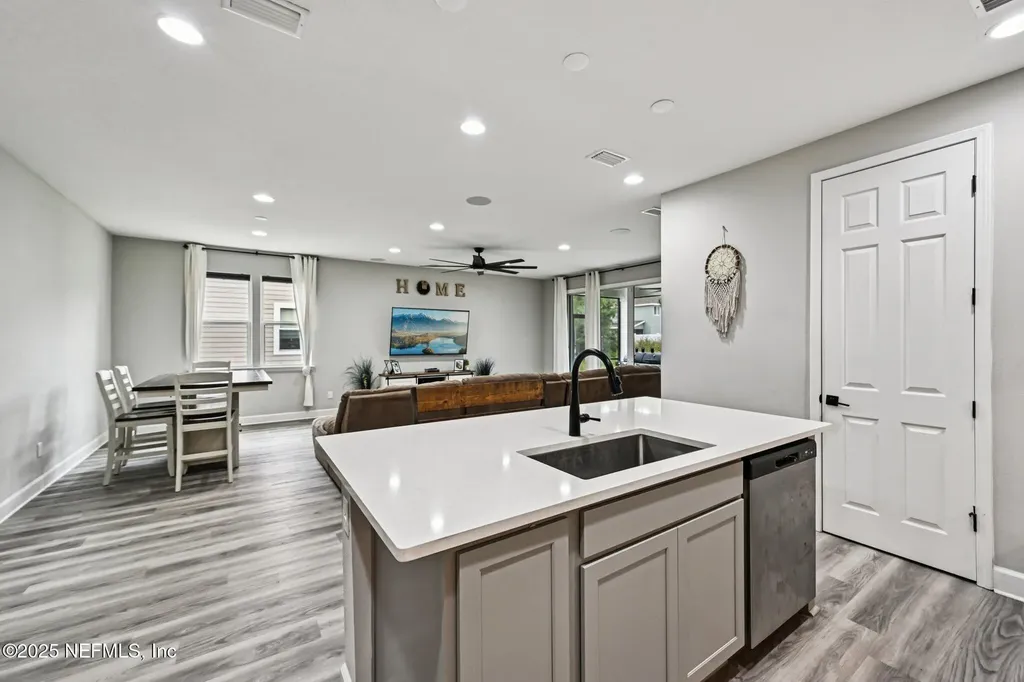 1847 Amberly Drive Middleburg FL 32068