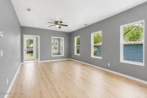 3037 Gilmore Street Jacksonville FL 32205