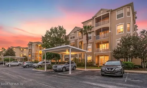 7801 Point Meadows Drive Jacksonville FL 32256