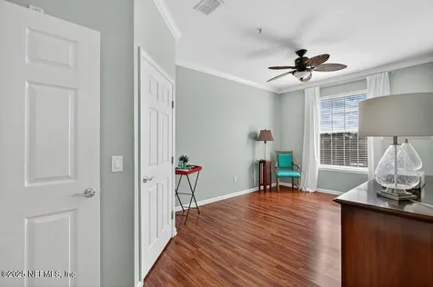 7801 Point Meadows Drive Jacksonville FL 32256