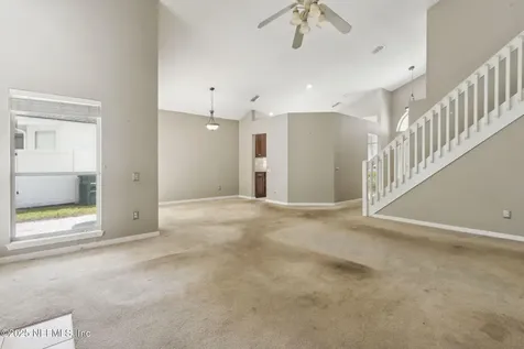 8537 Glenbury Court N Jacksonville FL 32256