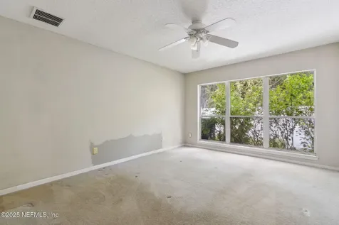 8537 Glenbury Court N Jacksonville FL 32256