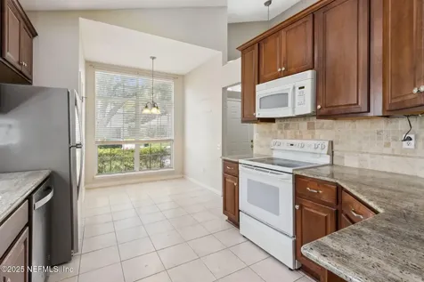 8537 Glenbury Court N Jacksonville FL 32256