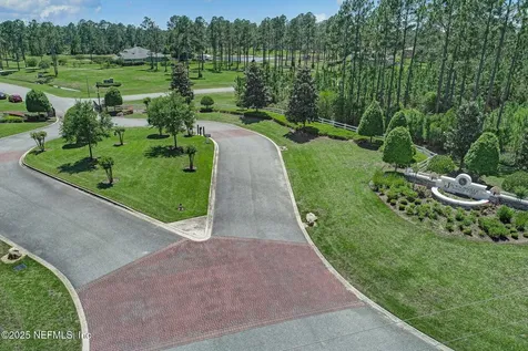 9818 Kings Crossing Drive Jacksonville FL 32219