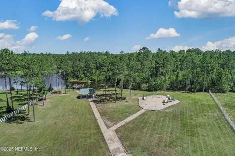 9818 Kings Crossing Drive Jacksonville FL 32219