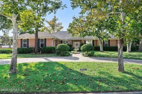 8126 Sabal Oak Lane Jacksonville FL 32256