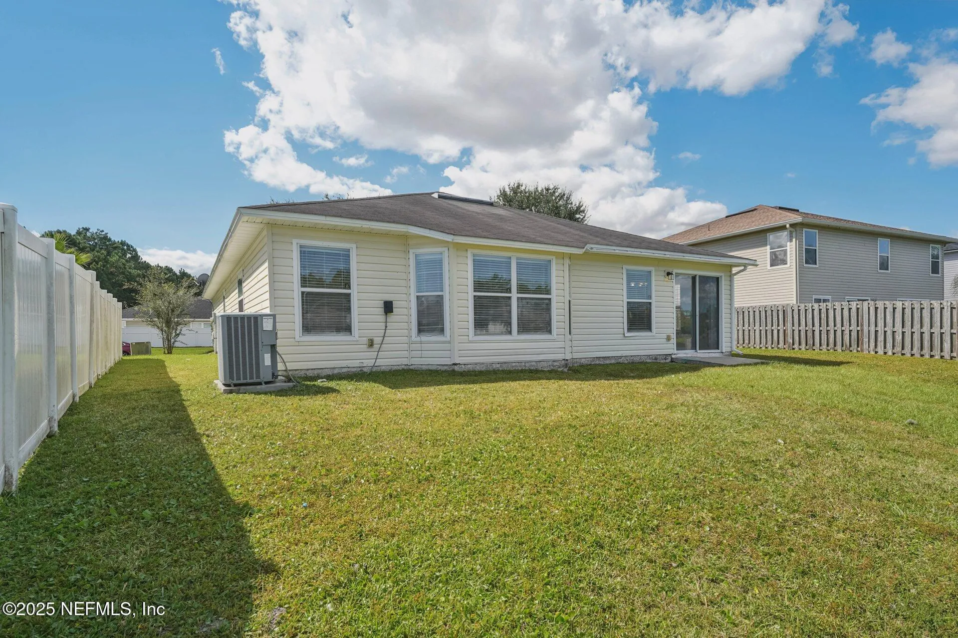 1068 Morning Light Road Jacksonville FL 32218