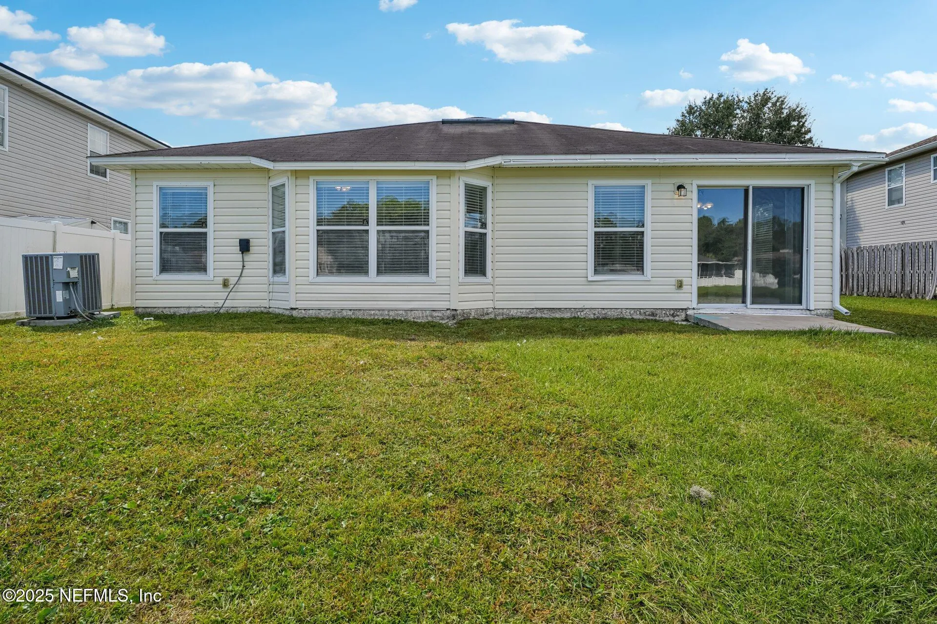 1068 Morning Light Road Jacksonville FL 32218