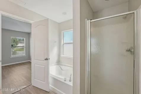 1068 Morning Light Road Jacksonville FL 32218